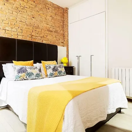 • Centro • Guggenheim • Abando • From 1888 Appartement *